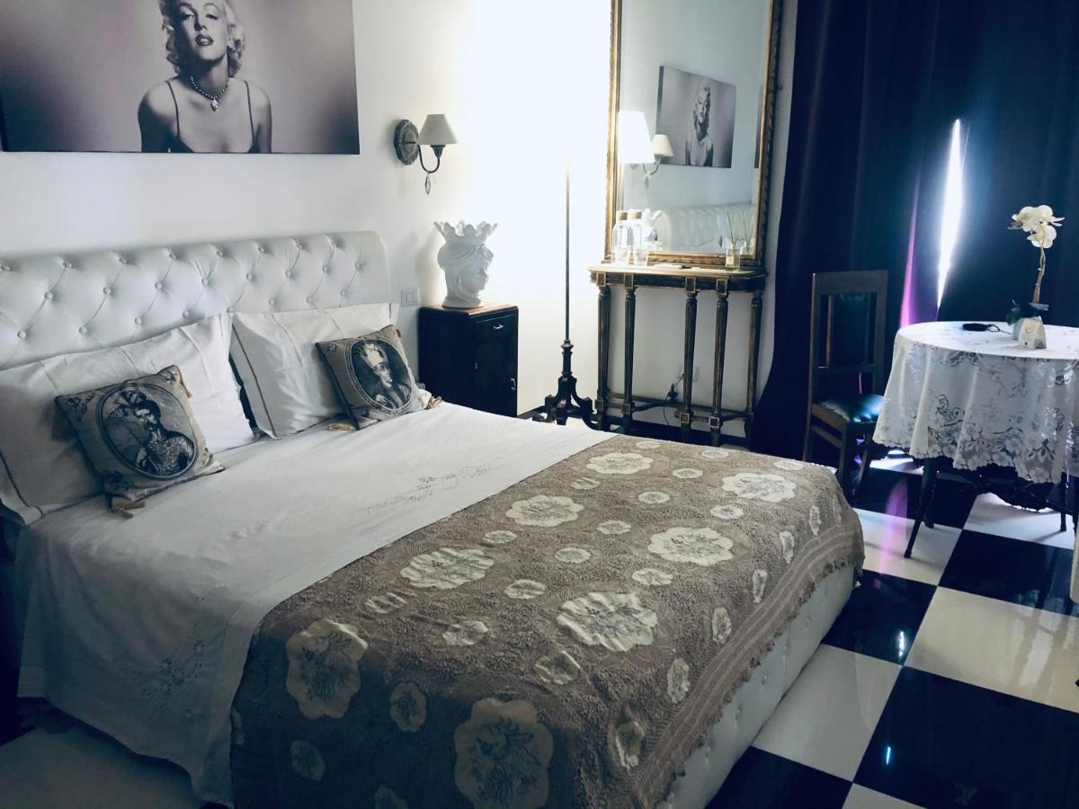 B&B Dell'Orologio Acquaviva delle Fonti Luaran gambar