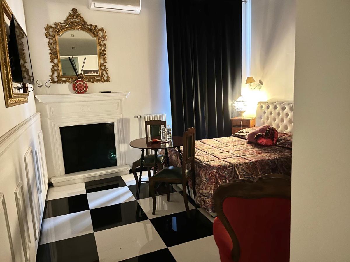 B&B Dell'Orologio Acquaviva delle Fonti Luaran gambar
