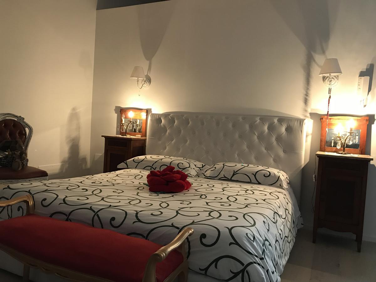 B&B Dell'Orologio Acquaviva delle Fonti Luaran gambar