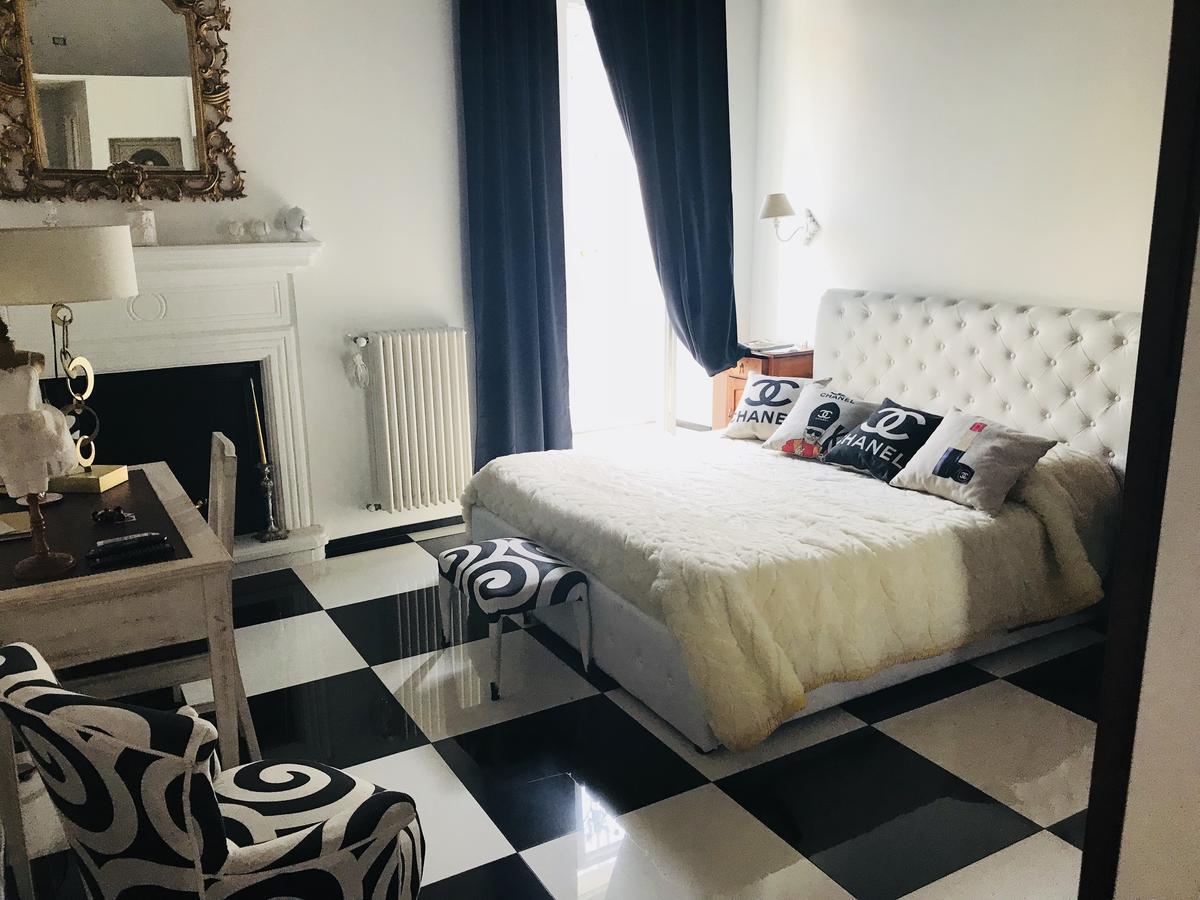 B&B Dell'Orologio Acquaviva delle Fonti Luaran gambar